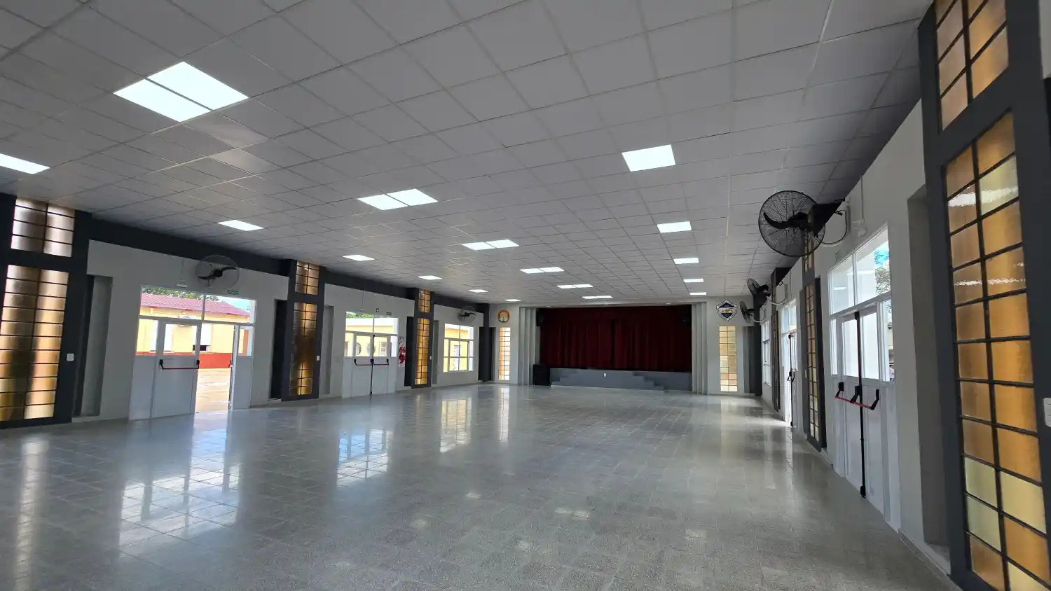 la francia sum Escuela Damas Patricias