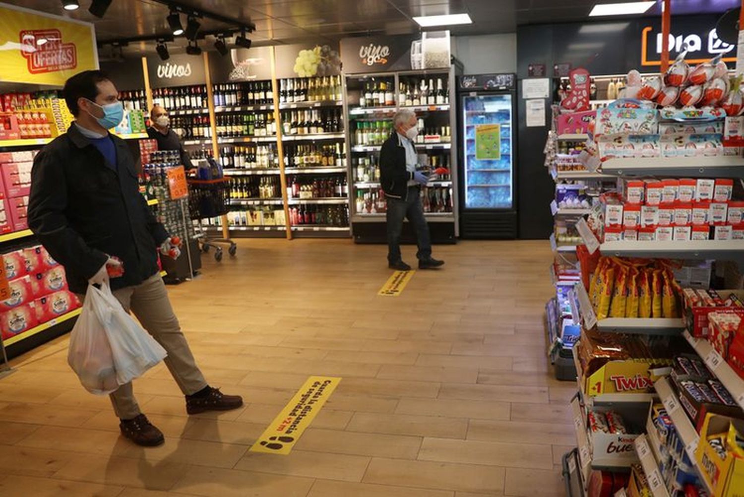 Las ventas minoristas volvieron a caer en septiembre, pero menos que en agosto y julio