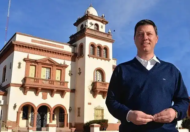 Bevilacqua, Int. de Villarino, hablo de un congreso de partidos vecinalistas