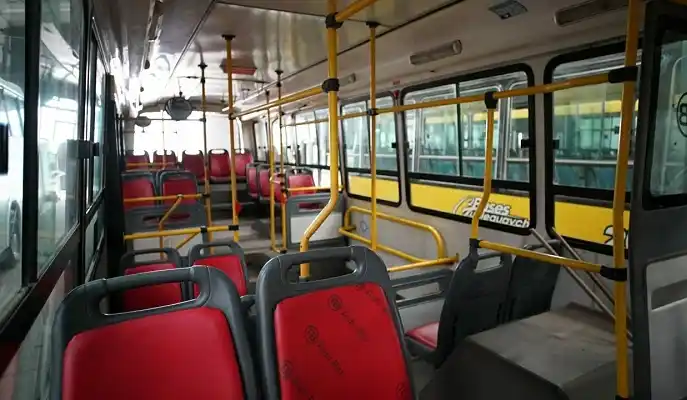 Despidieron a cinco choferes de colectivos y una de las empresas quiere dejar el servicio