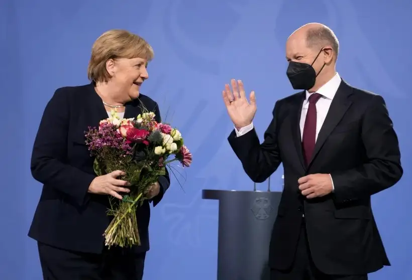 Angela Merkel fue sucedida por Olaf Scholz.