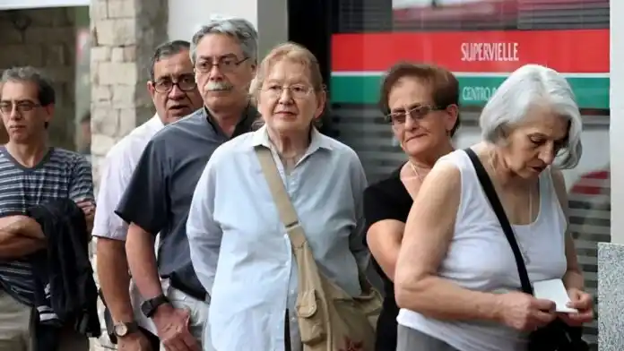 El Gobierno oficializó un nuevo aumento para las jubilaciones a partir de noviembre