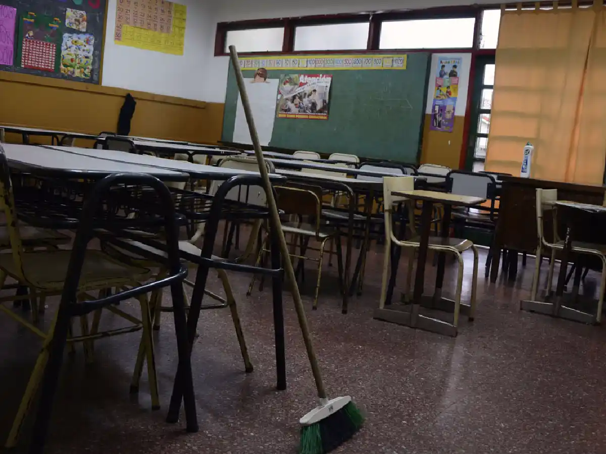 Uepc realiza hoy asambleas de dos horas por turno
