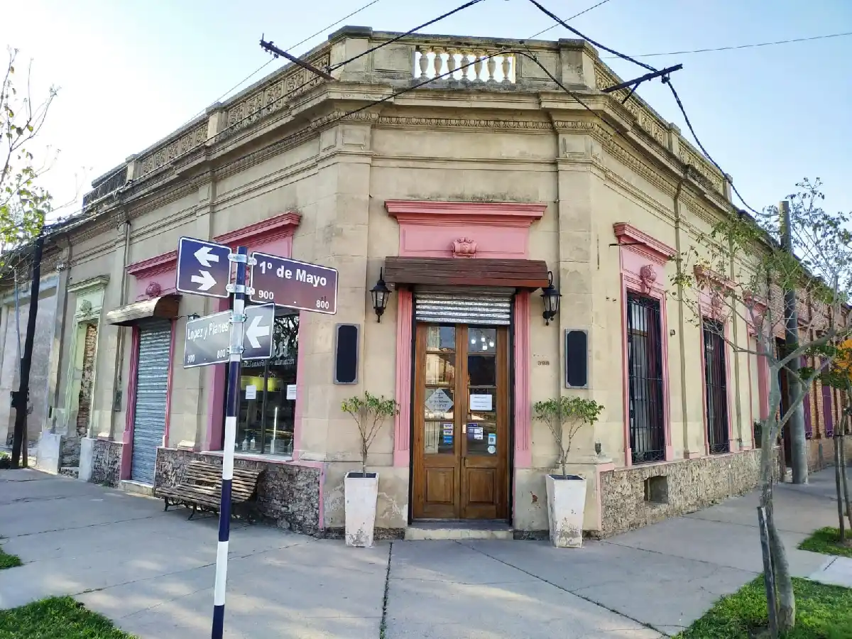 La Esquina de los Tassi: un lugar con historia y sabor     