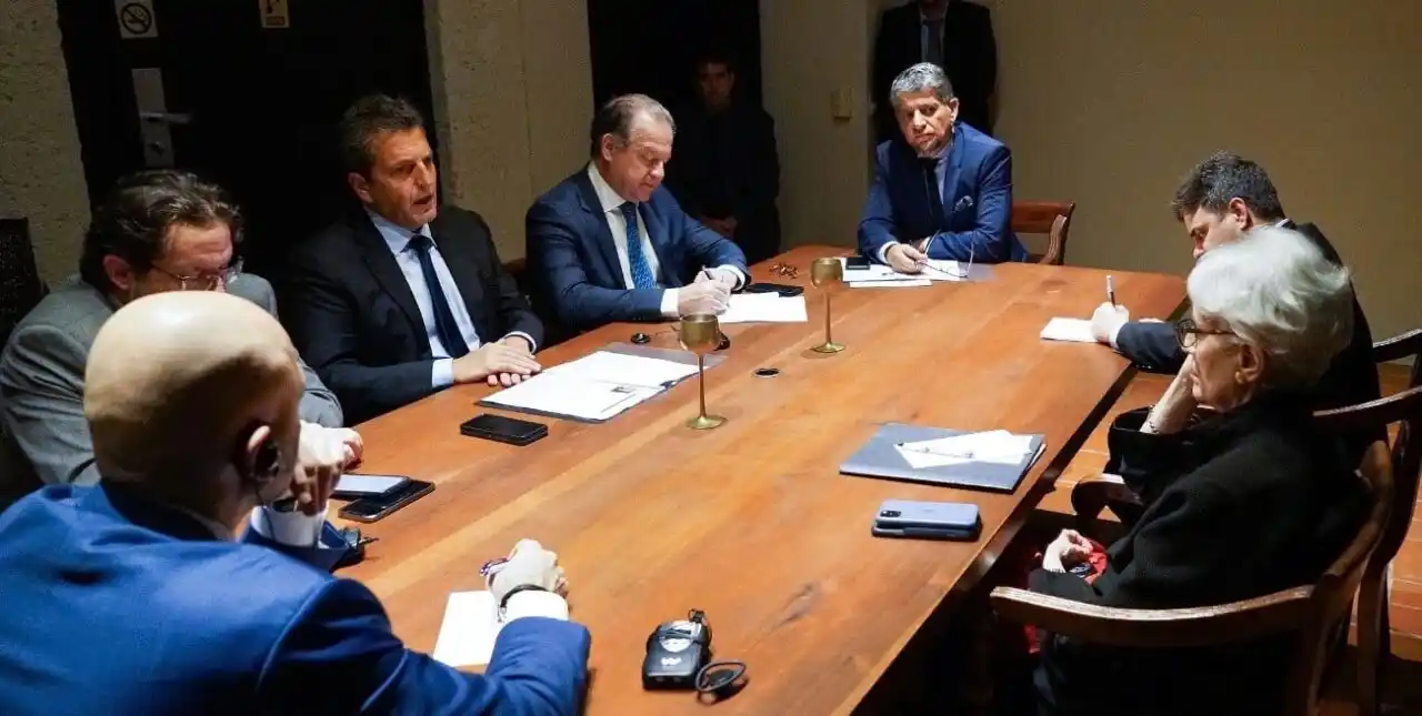 Massa llega a EEUU para participar de la reunión del FMI y del Banco Mundial