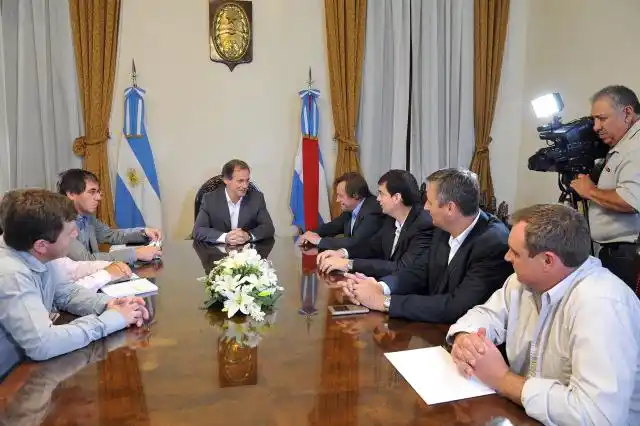 Intendentes de acuerdan con el gobernador complementar acciones
