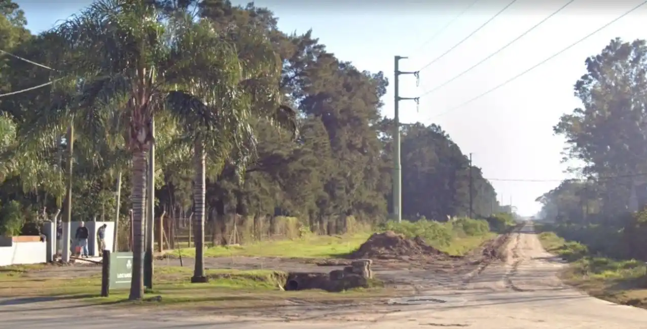 Hallan el cuerpo sin vida de una persona al costado del country Los Molinos