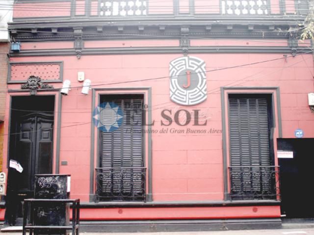 Quilmes: Allanan y clausuran bar céntrico que funcionaba como prostíbulo