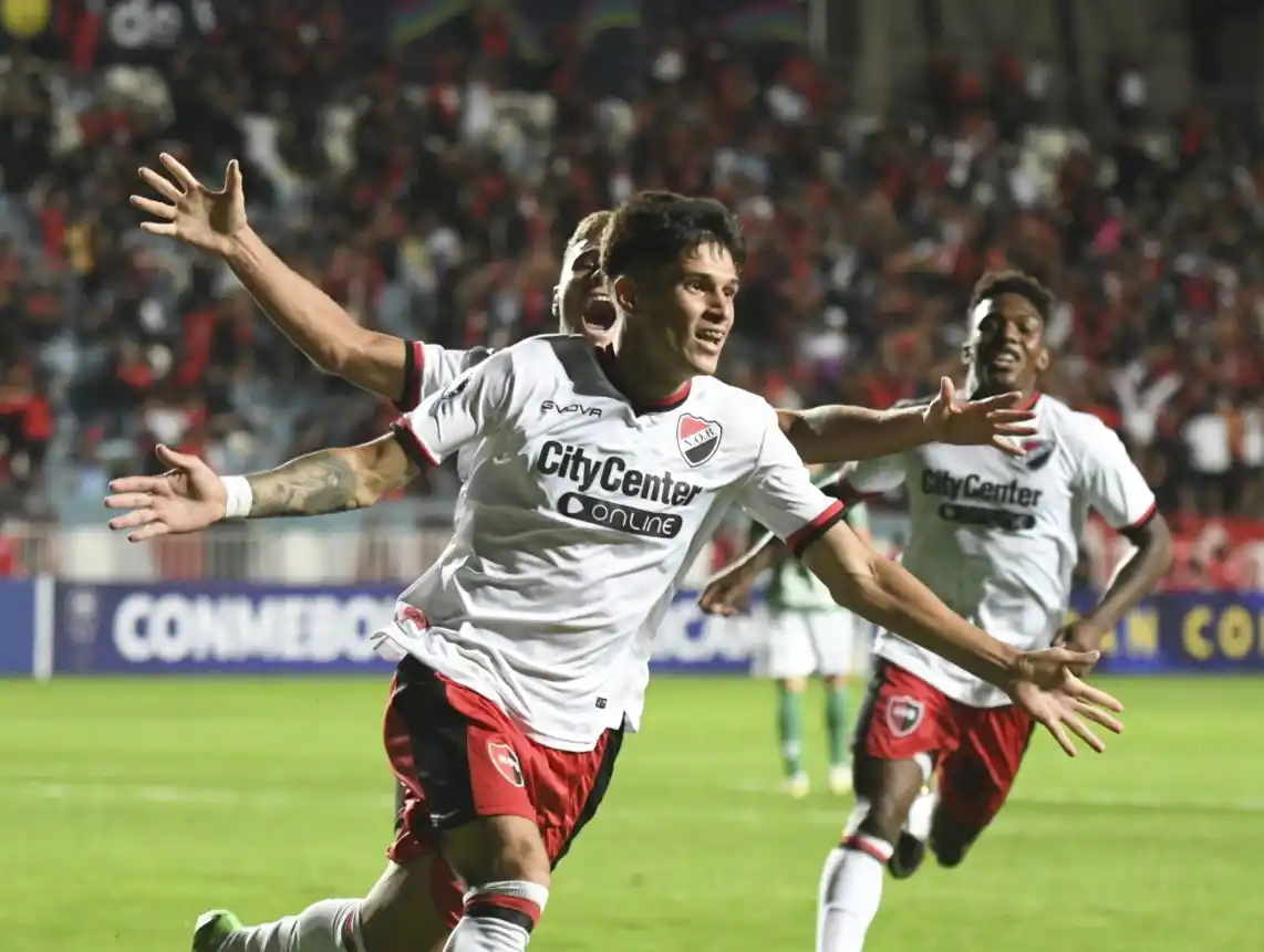 Newell's alcanzó el triunfo en el final