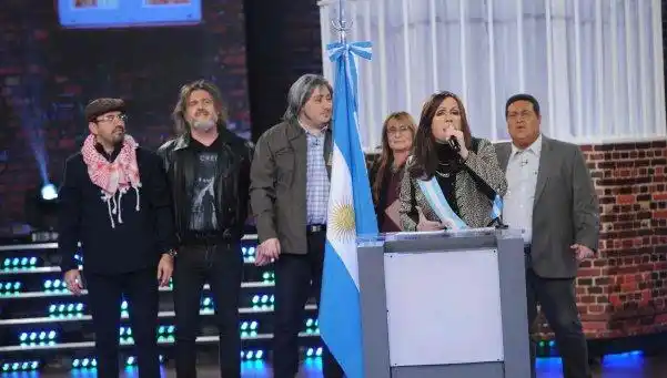 Cristina a la casa de Gran Cuñado: la política en la pista del Bailando