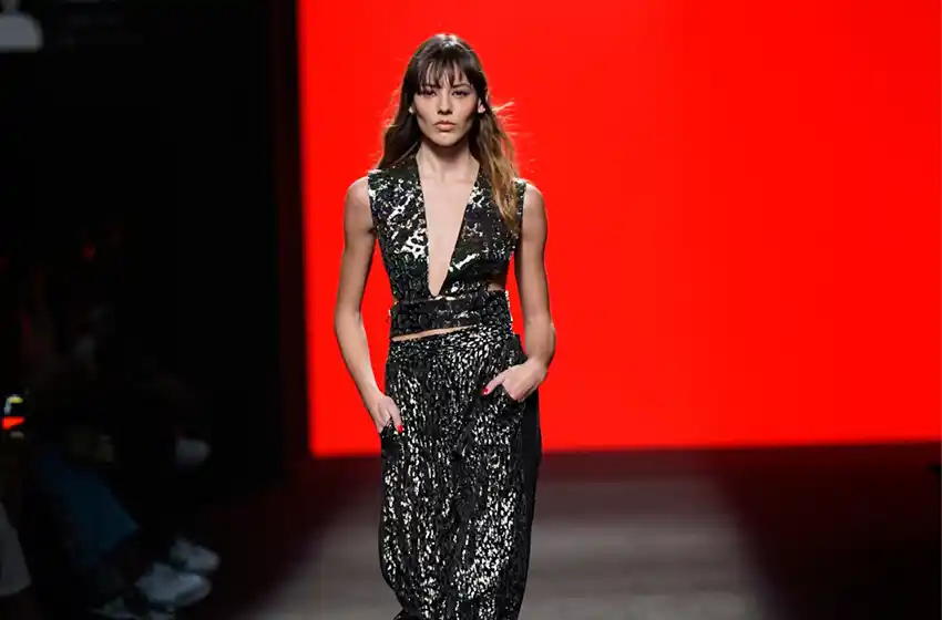 Conoce a Valentina Mayorca, la marplatense que con 23 años conquistó las pasarelas de Madrid