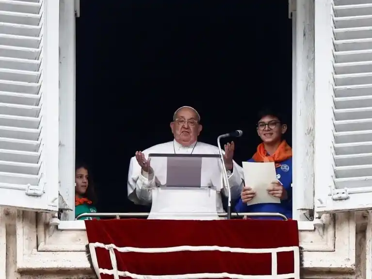 Documento del Vaticano ofrece directrices sobre IA desde la guerra hasta la salud