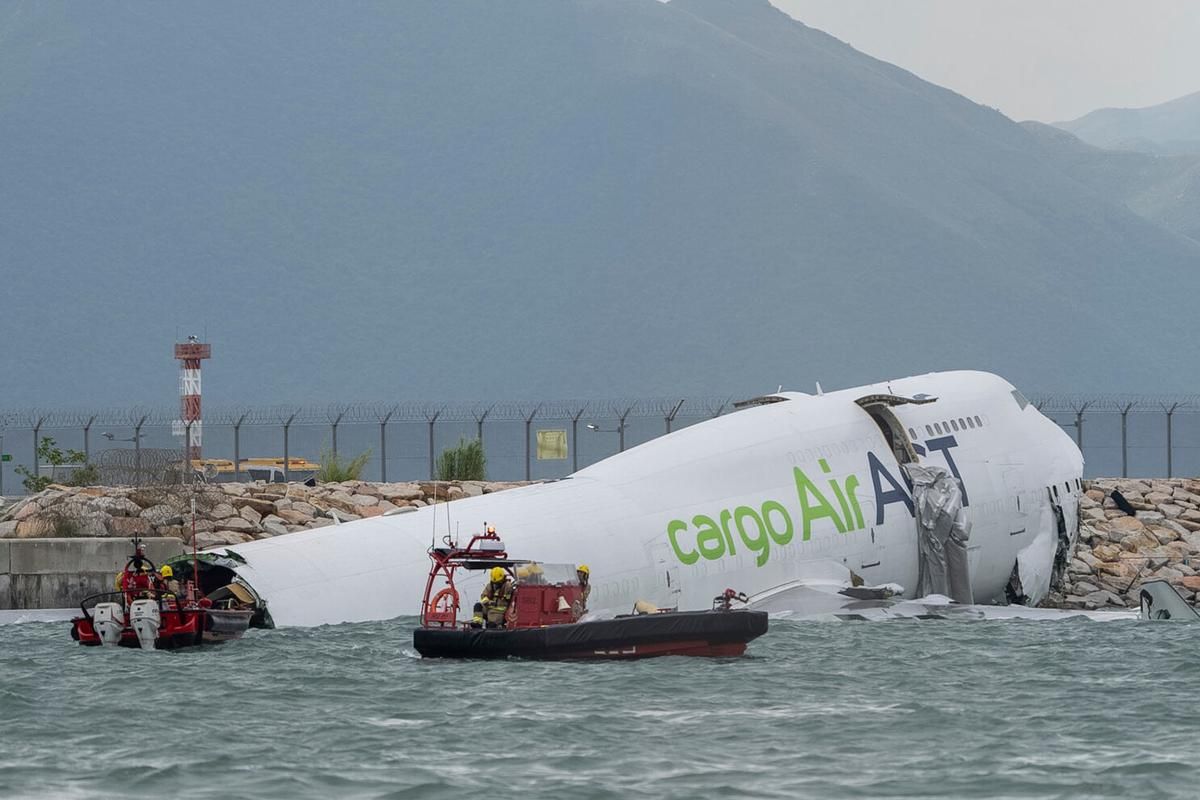 El avión que se salió de la pista en Hong Kong