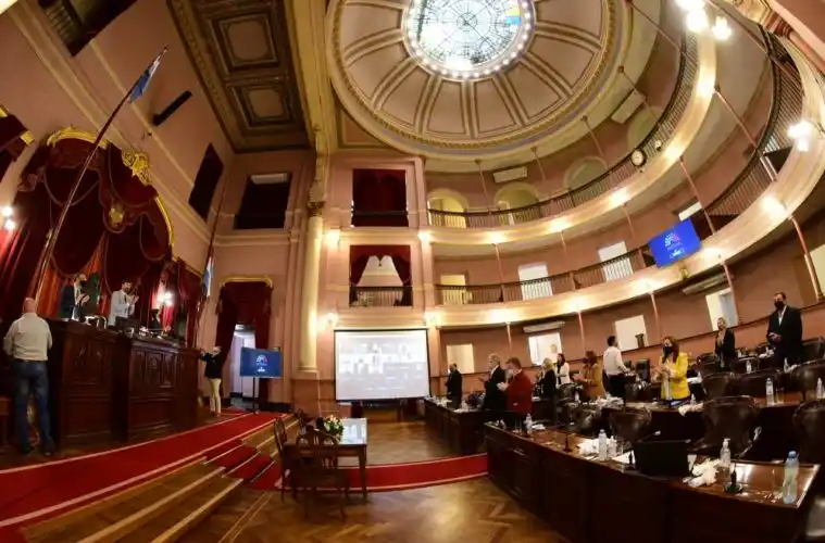 Sin el voto de la oposición, la Cámara de Diputados aprobó el Presupuesto 2022