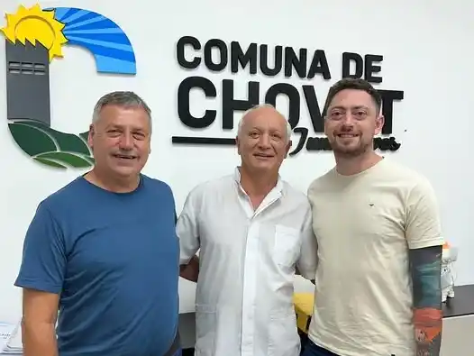Equipo de salud fortalecido. Sergio Busquet, Juan Carlos Bonifacio y Kevin Pasquini