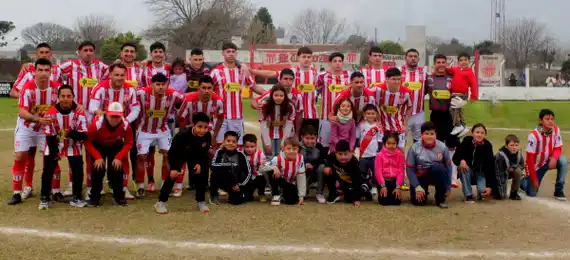 Barrio Norte goleó y está 
en el Petit Torneo