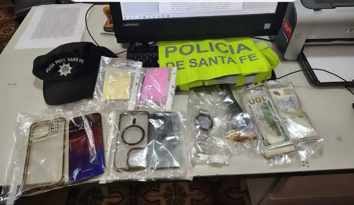 Fuga y persecución a alta velocidad en la autopista Rosario–Buenos Aires: dos hombres detenidos