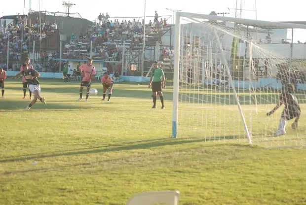 Juventud juega el domingo en Venado Tuerto