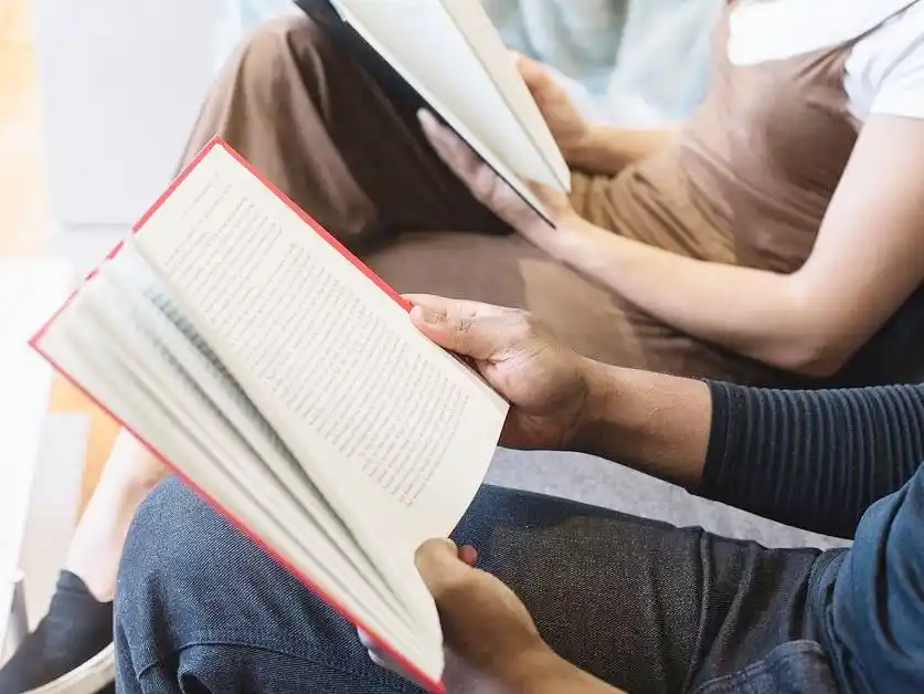 Semana de la lectura: “Un libro es un sueño que llevas en las manos”