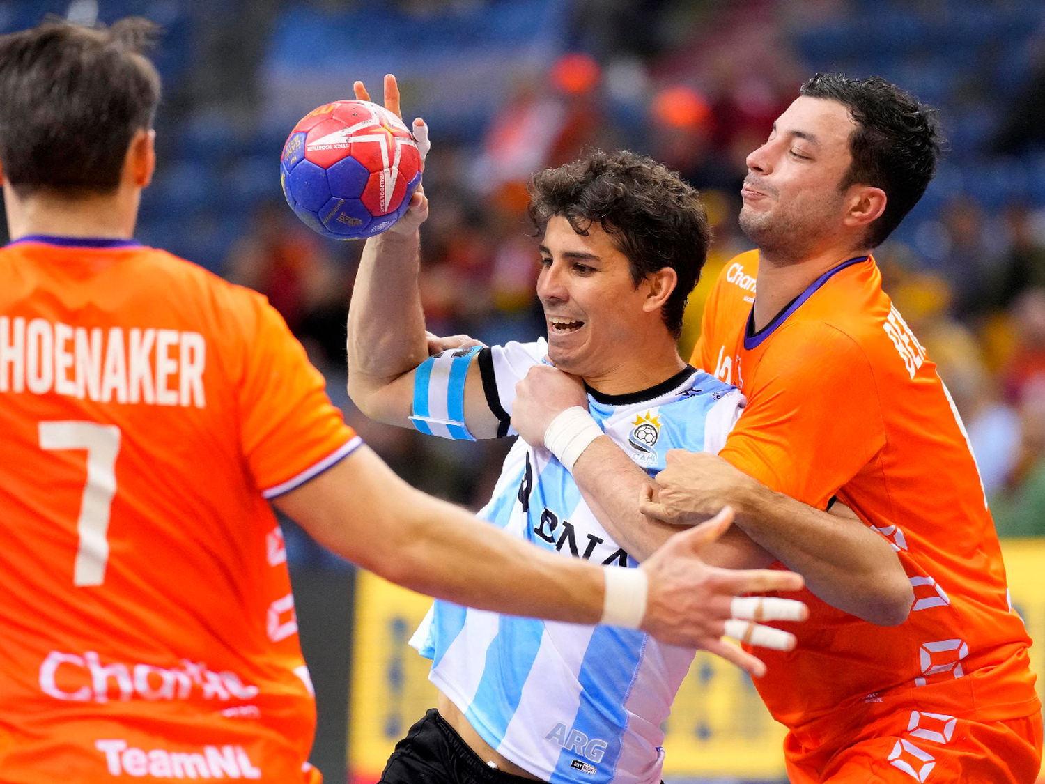 Los Gladiadores cayeron en su debut mundialista