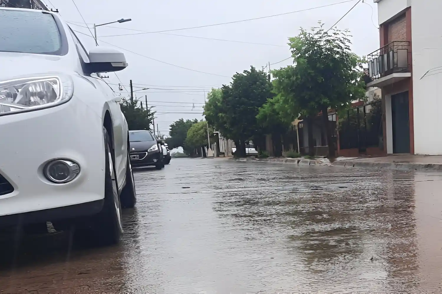 El pluviómetro del Puerto marcó 55 milímetros al mediodía.