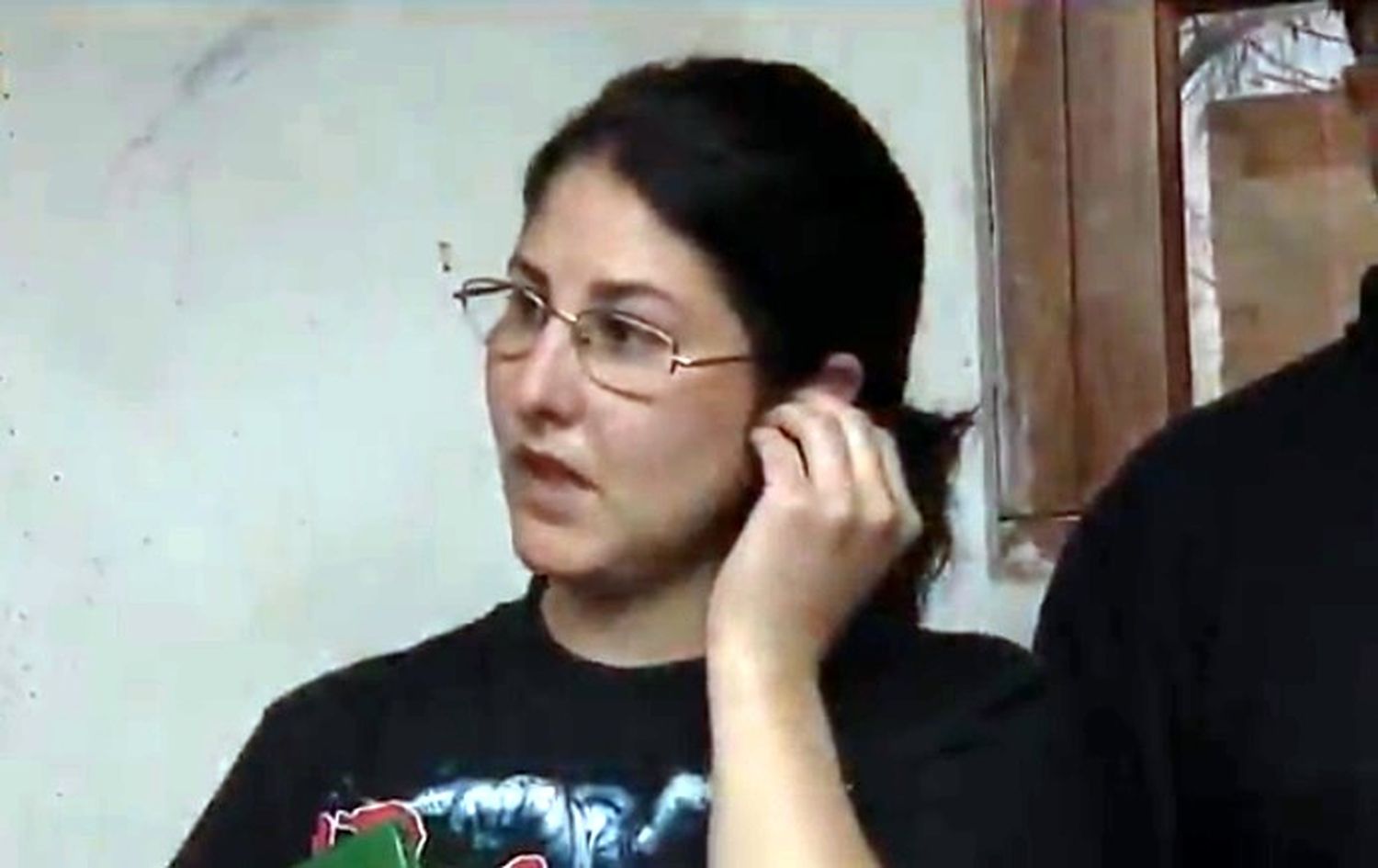 La madre de un alumno agredió a una maestra en una escuela de Garín: "Me desbordé y le pegué"