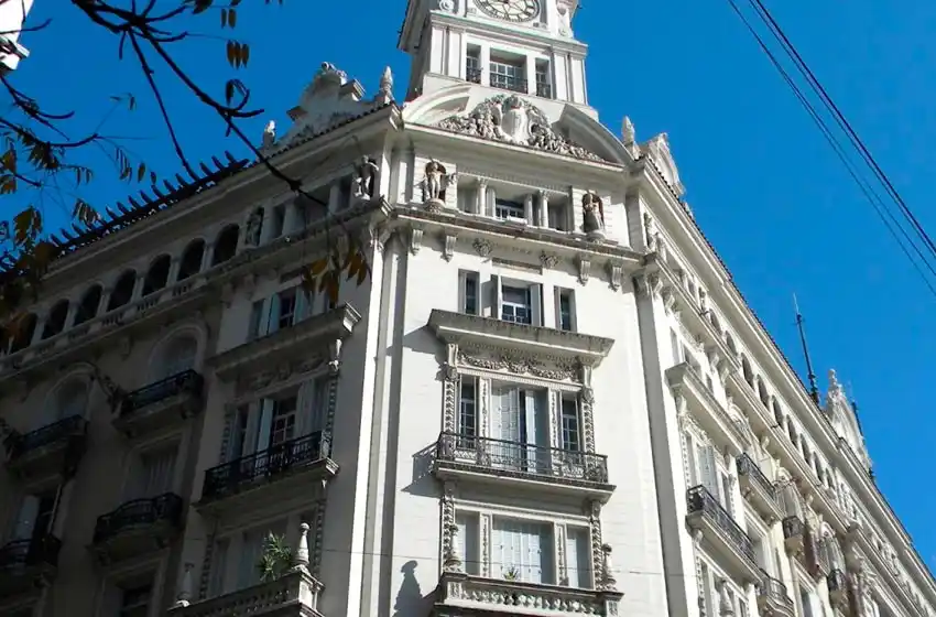 El Palacio Fuentes abre sus puertas en el Día Internacional de la Democracia