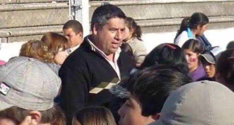 Denuncia por daños  y amenazas