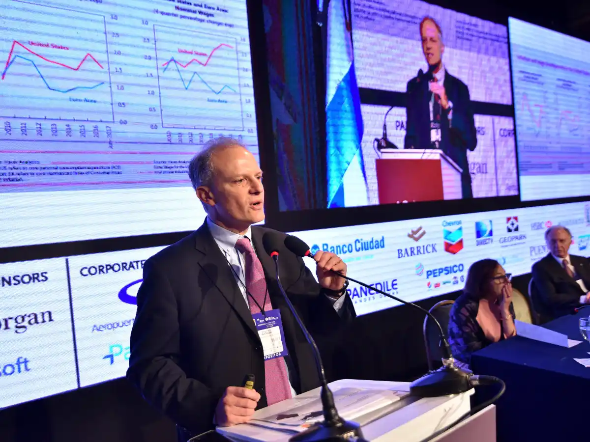 El FMI celebró el rumbo económico que le dio Macri al país 