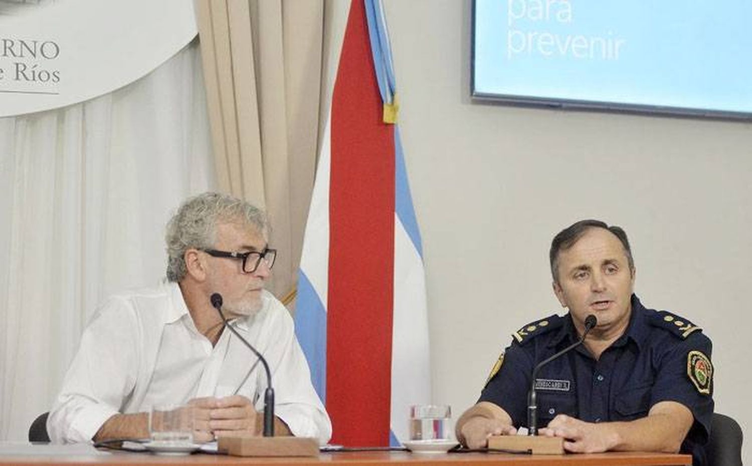 El gobierno complementa la atención sanitaria con  efectores públicos y privados
