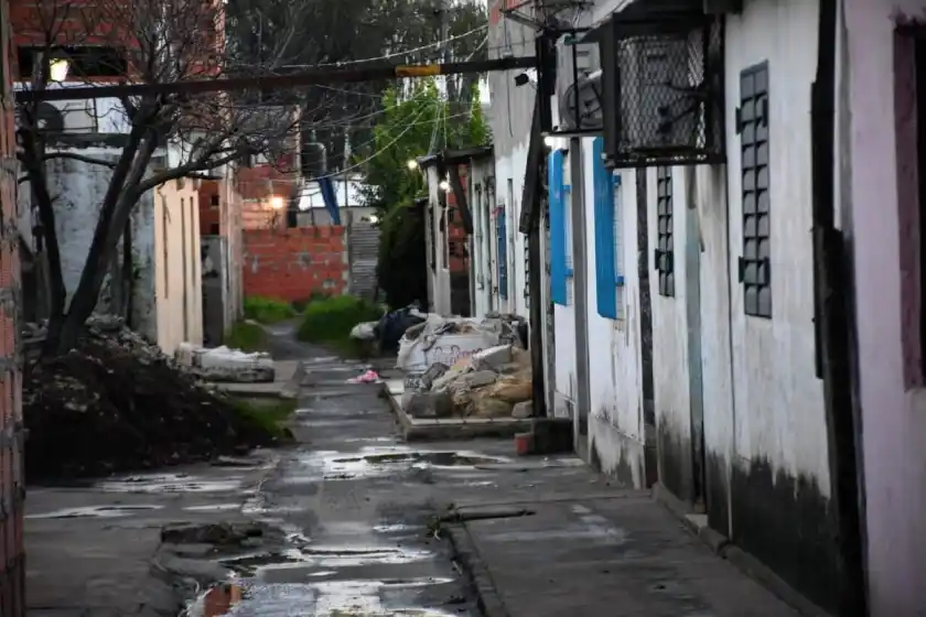 Noche violenta en Rosario y alrededores: se registraron cuatro crímenes