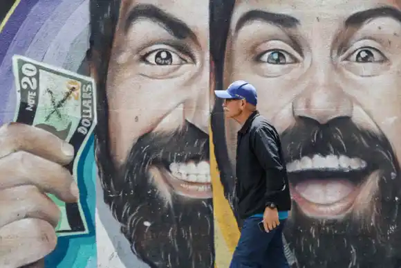 CUANDO la cotización del dólar se impone con cárcel en Venezuela