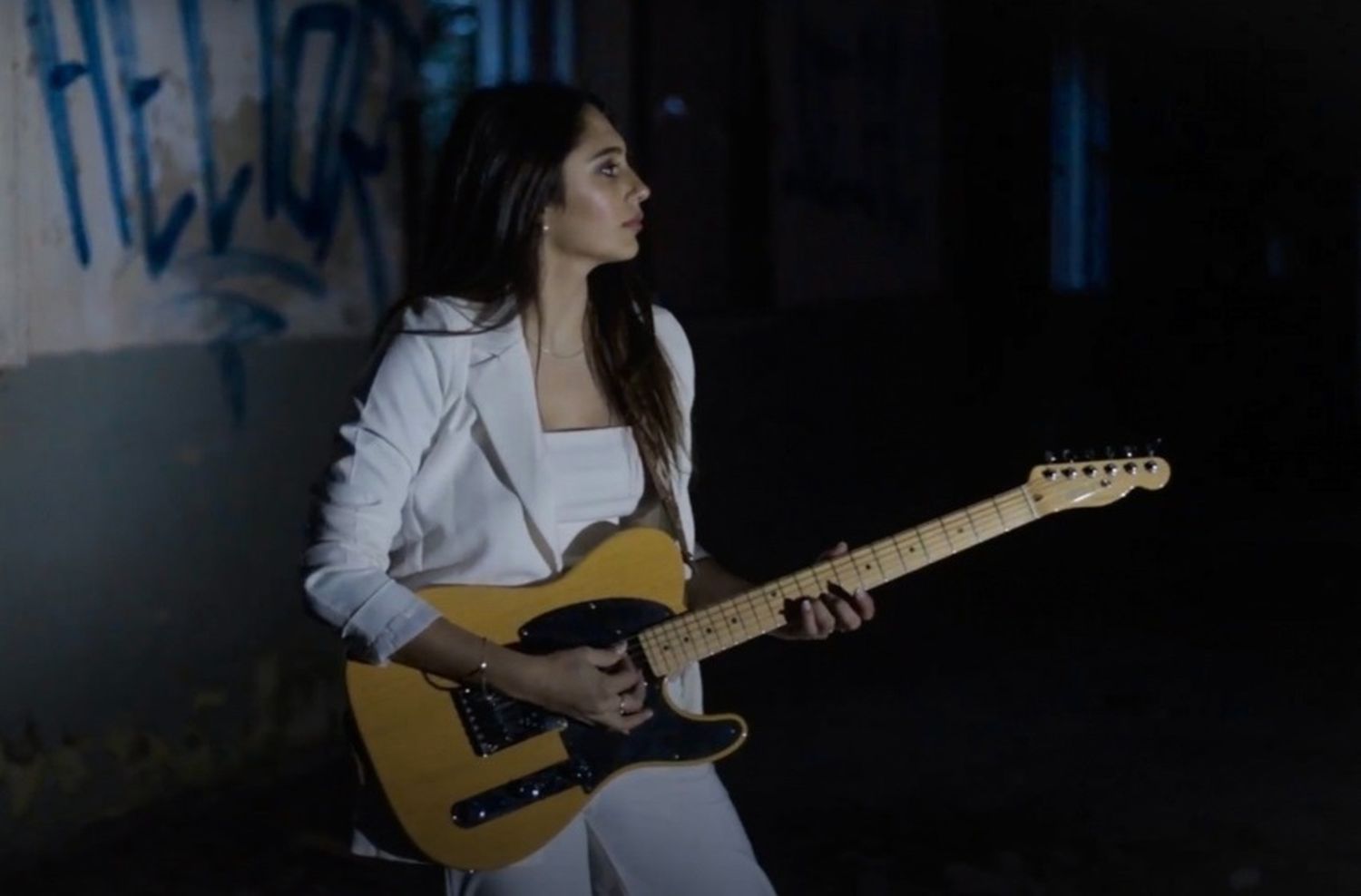 Fiamma estrena "Paramecio", un adelanto de su primer disco