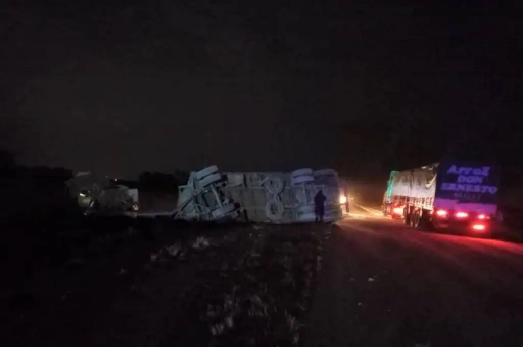 Accidente fatal: dos camiones chocaron en el norte santafesino
