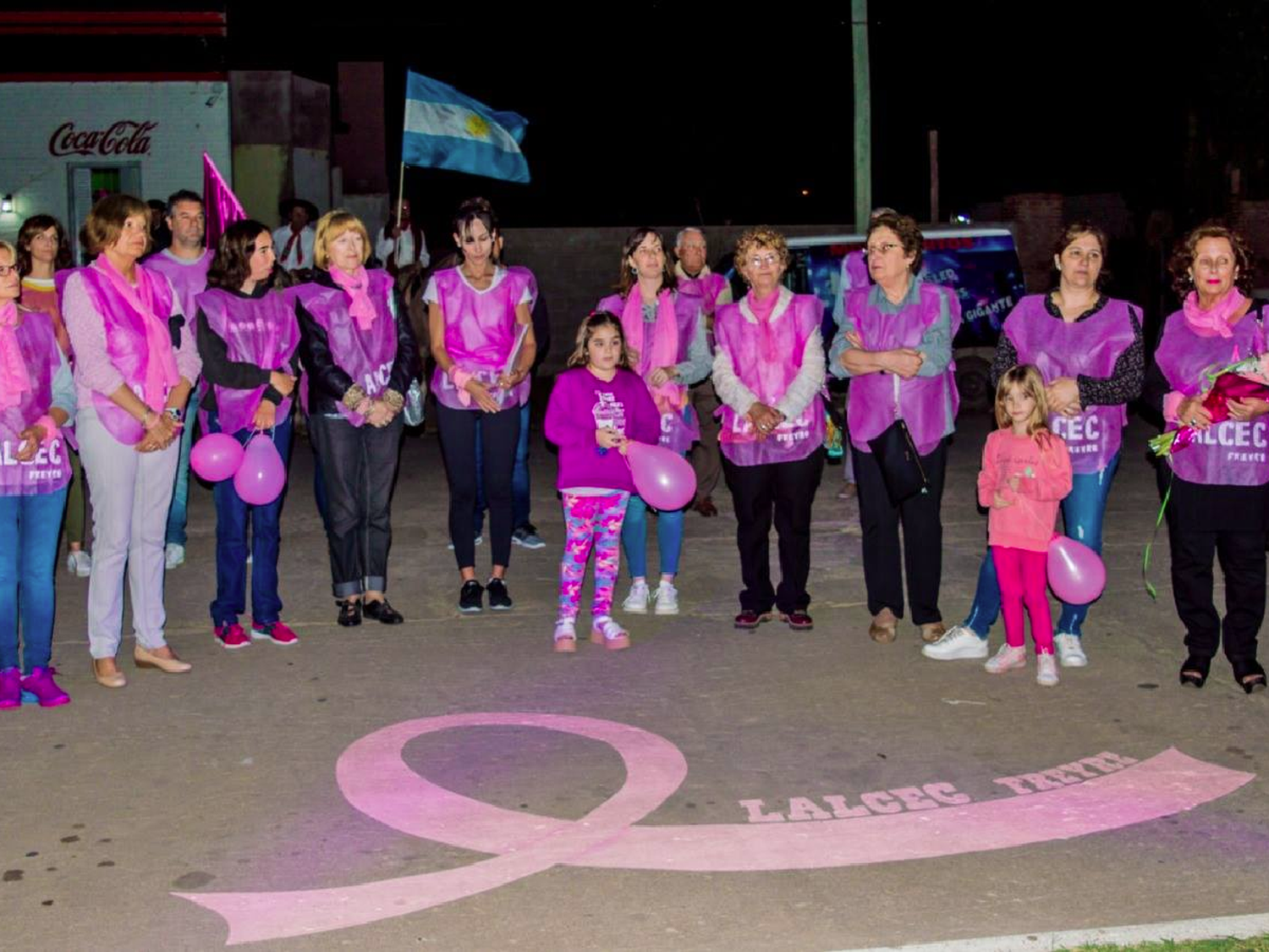 Freyre tuvo su caminata rosa contra el cáncer de mama