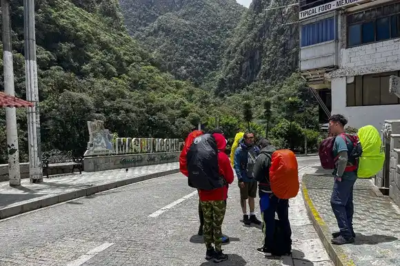 Perú cierra de nuevo ingreso a Machu Picchu por protestas contra el gobierno
