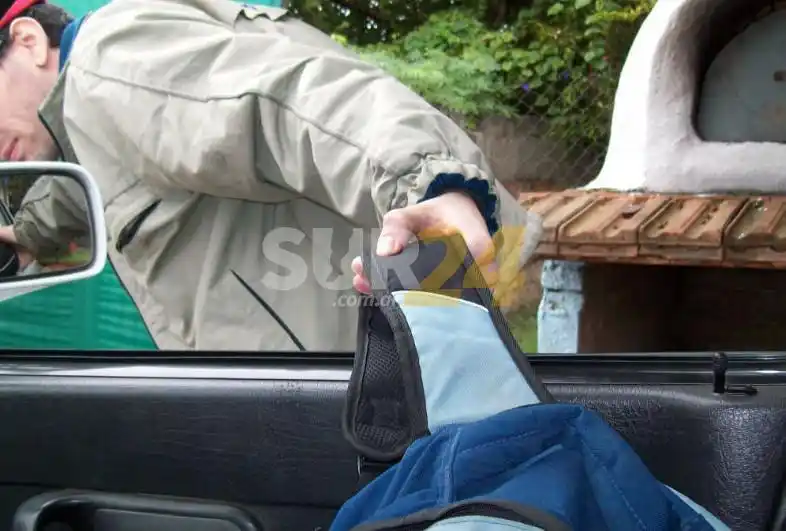 Venado Tuerto: roban una mochila con $10 mil perteneciente al Cuartel de Bomberos
