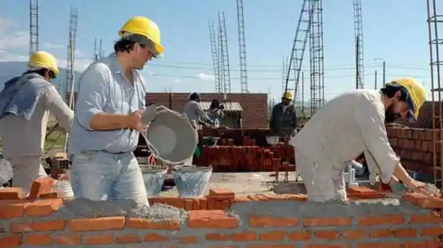 Los salarios subieron 3,6% en mayo y siguen por debajo de la inflación interanual
