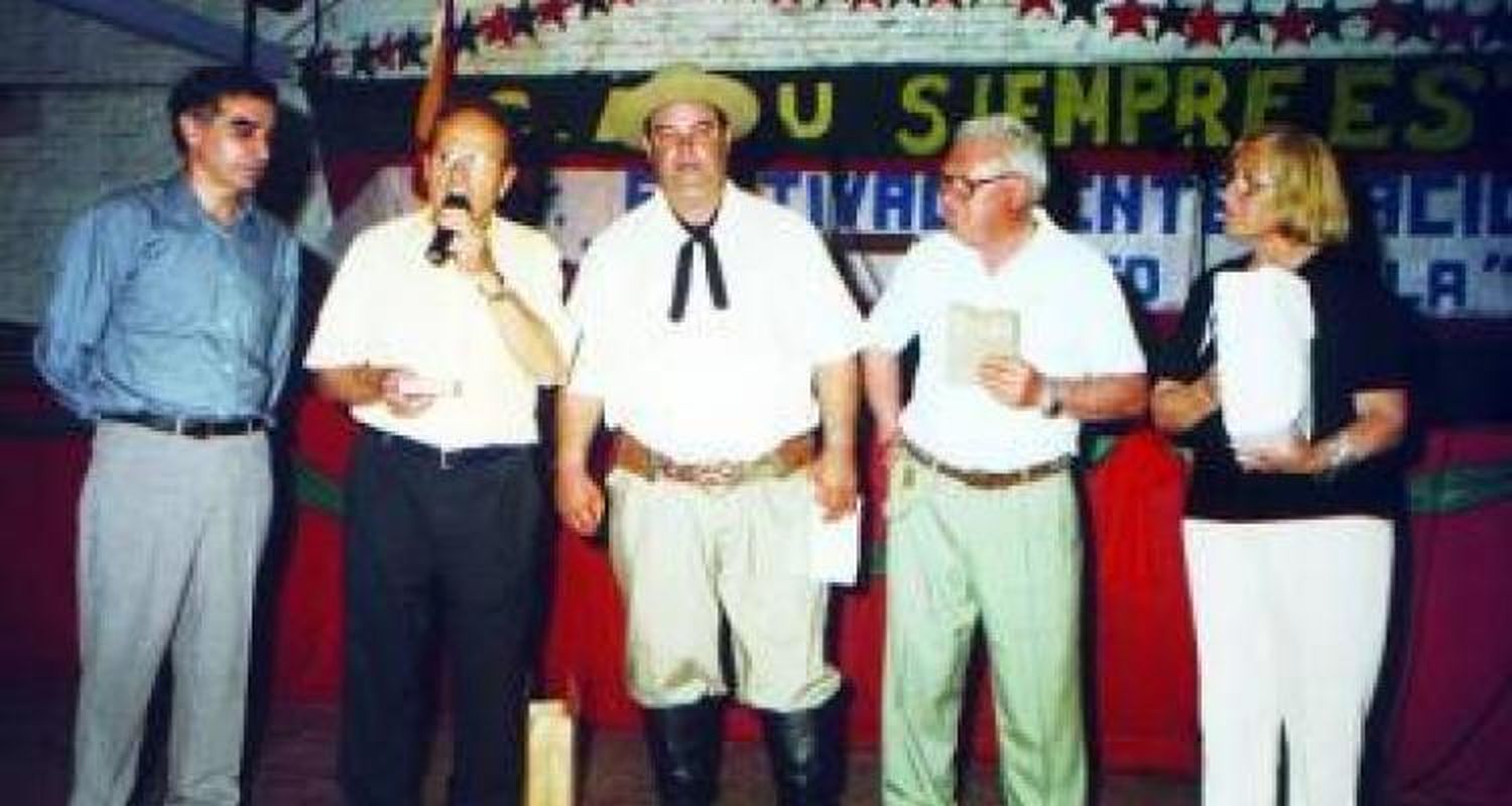 Homenaje al “Payador”