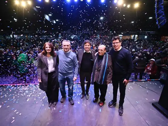 Kicillof presentó los Juegos Bonaerenses 2025: "Casi medio millón de bonaerenses está participando"