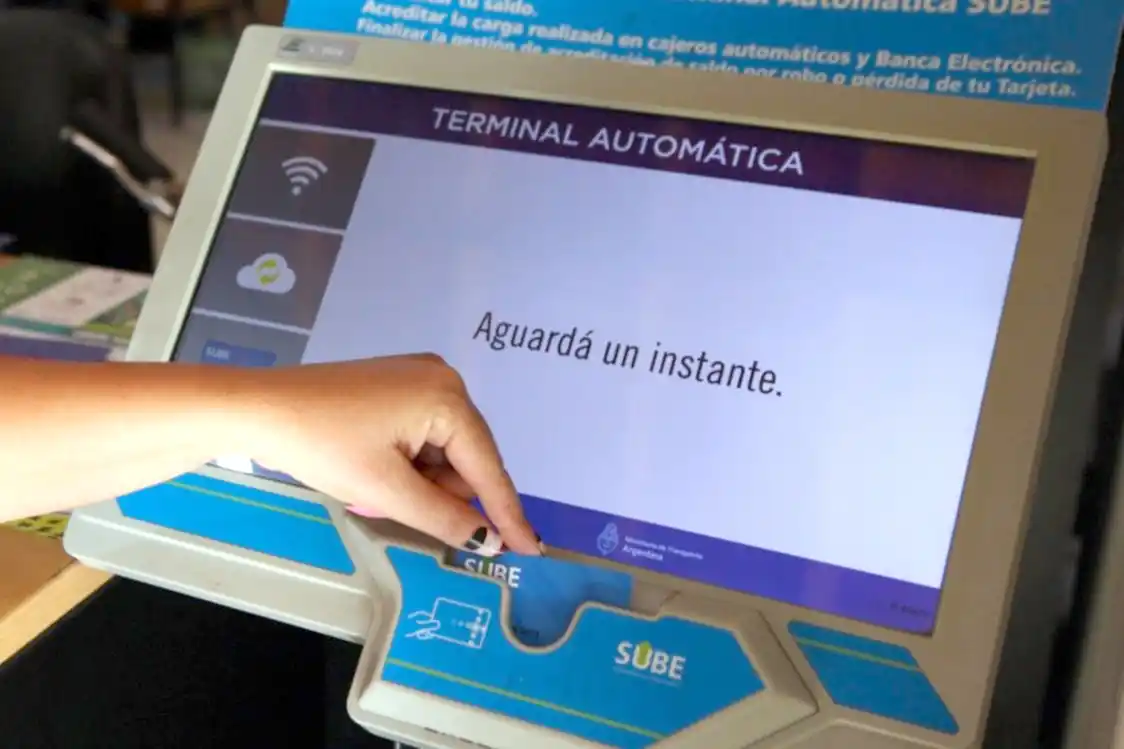 De 8.15 a 13.30. Es el horario para cumplimentar el trámite
