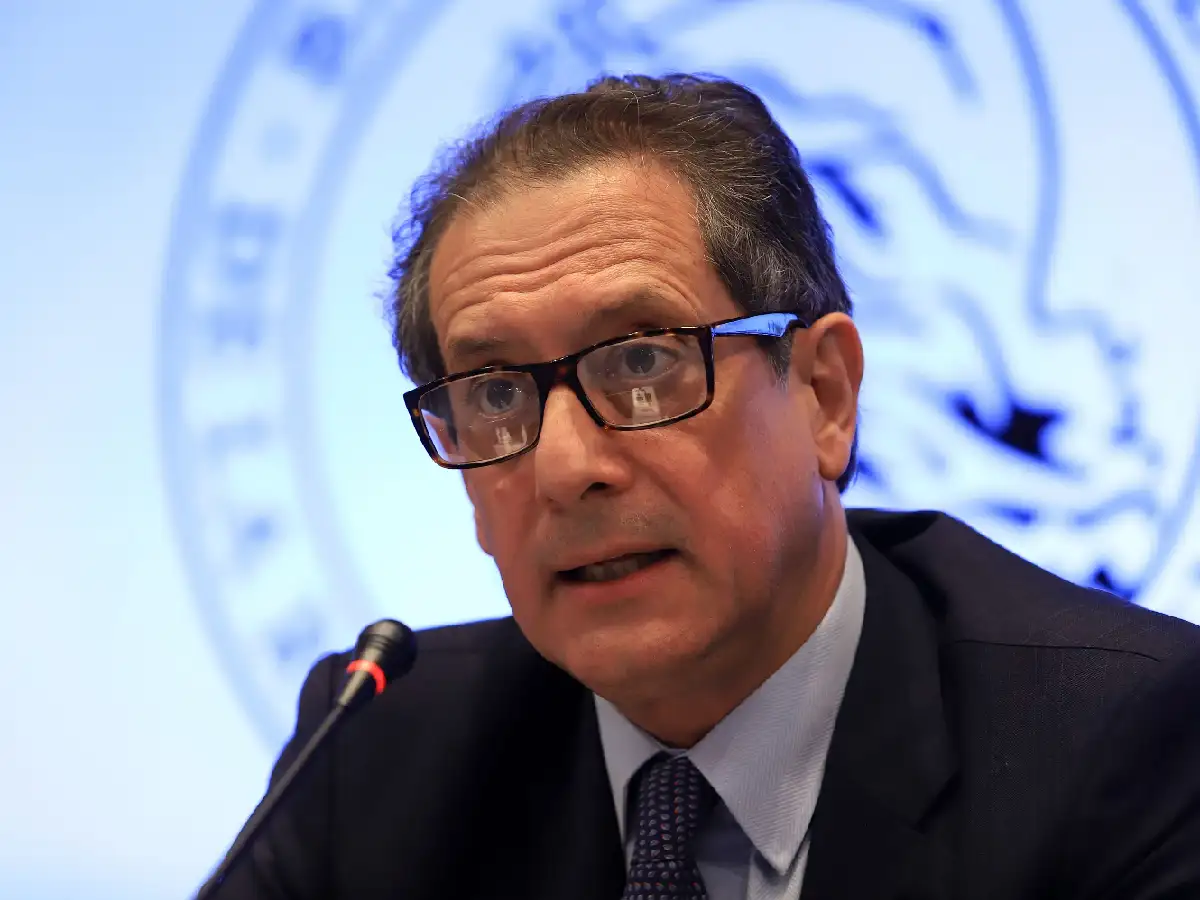 El jefe del BCRA salió a llevar calma: "No es necesario producir bruscas devaluaciones"