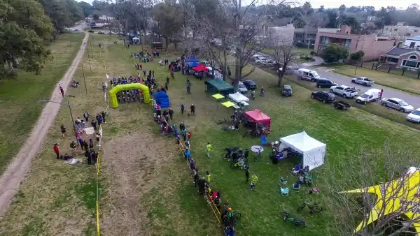 Con más de 200 ciclistas se llevó a cabo la 2da edición del “Desafío MTB Chascomús”