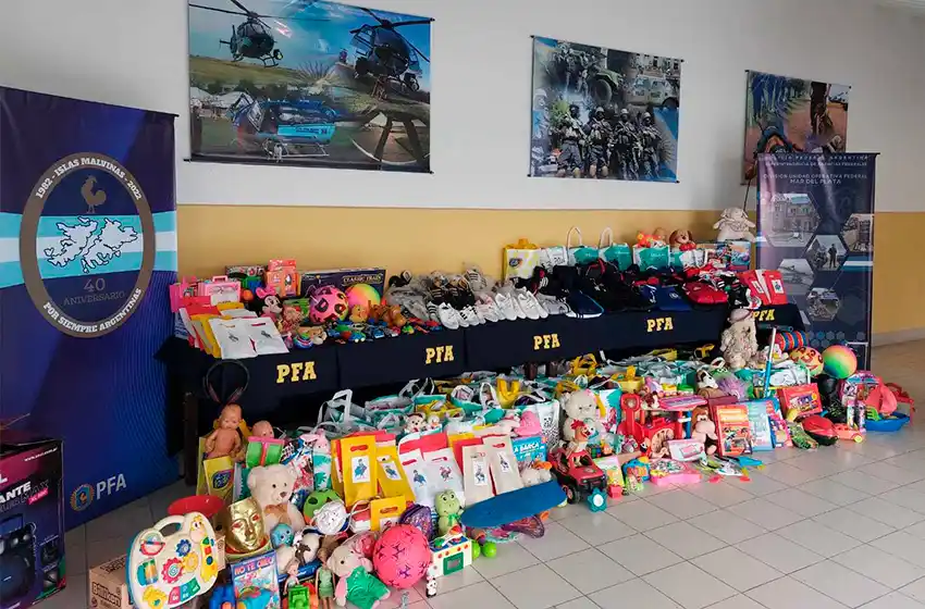 Diversas acciones solidarias por el Día de las Infancias, a cargo de la PFA