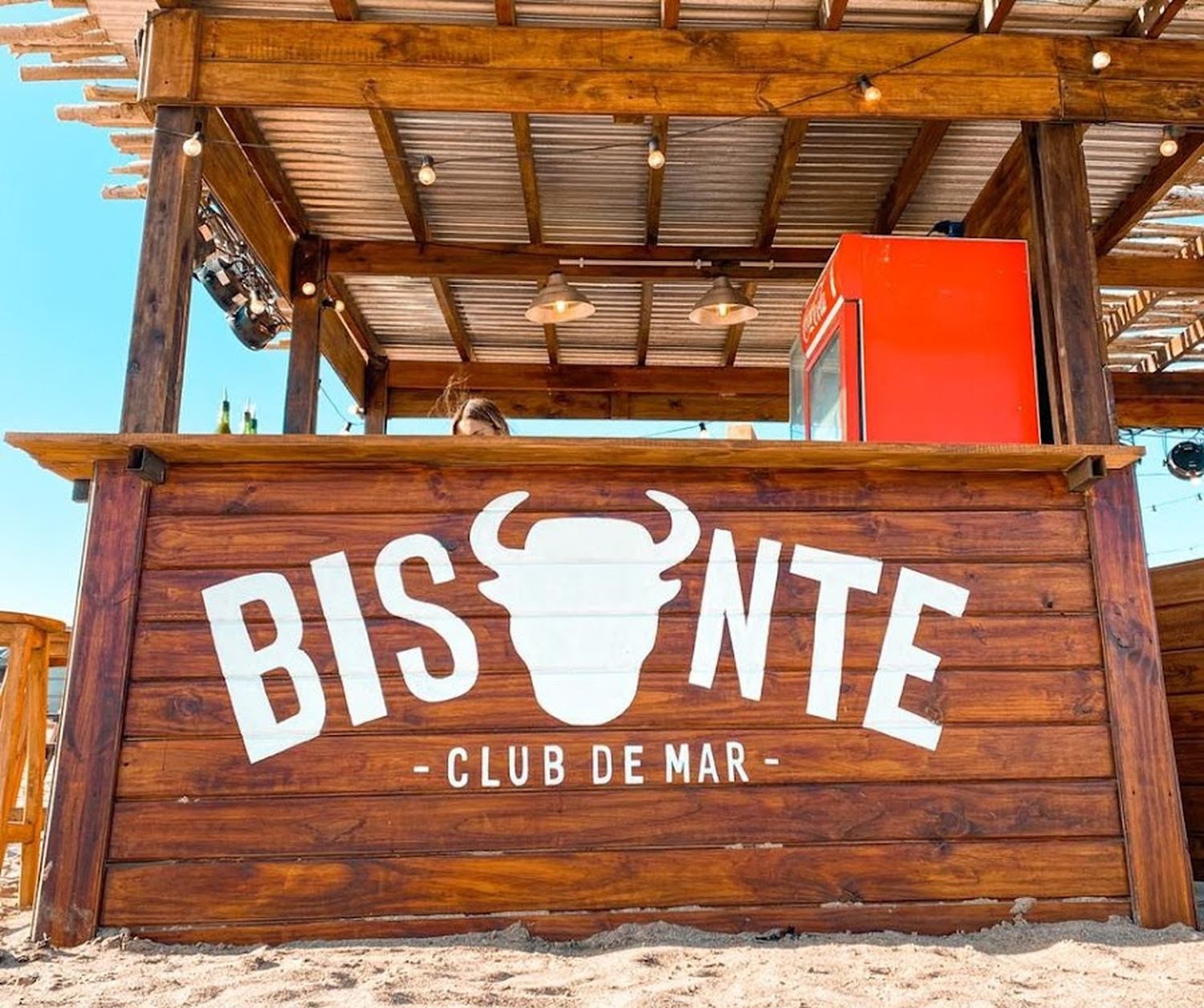 “Bisonte Club de Mar”