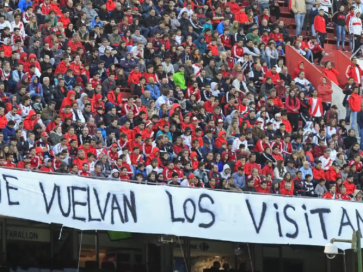 Con el "Pasaporte del Hincha" volverán los visitantes en Primera 