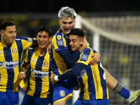 Rosario Central arrasó con Instituto y se trepó a la cima de la Zona B