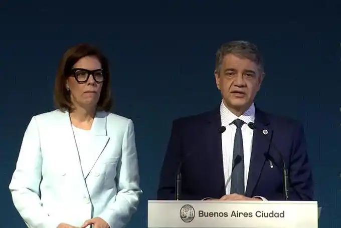Jorge Macri hizo el anuncio en conferencia de prensa.