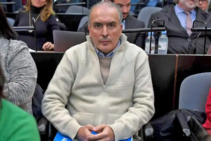 «El dinero de los bolsos no era mío»