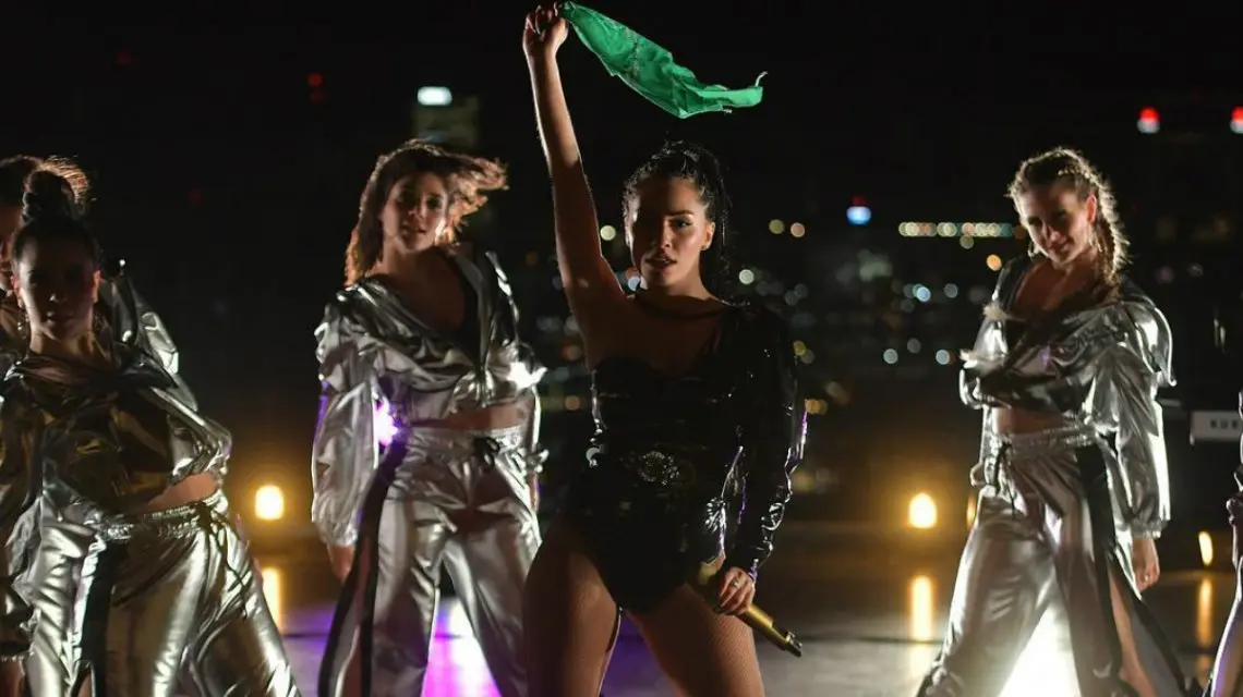 Lali Espósito y un duro posteo sobre el aborto
